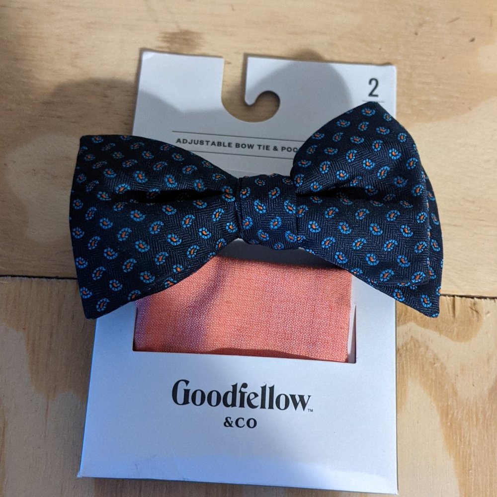 NWT Goodfellow & Co Bow Tie Pocket Square Set